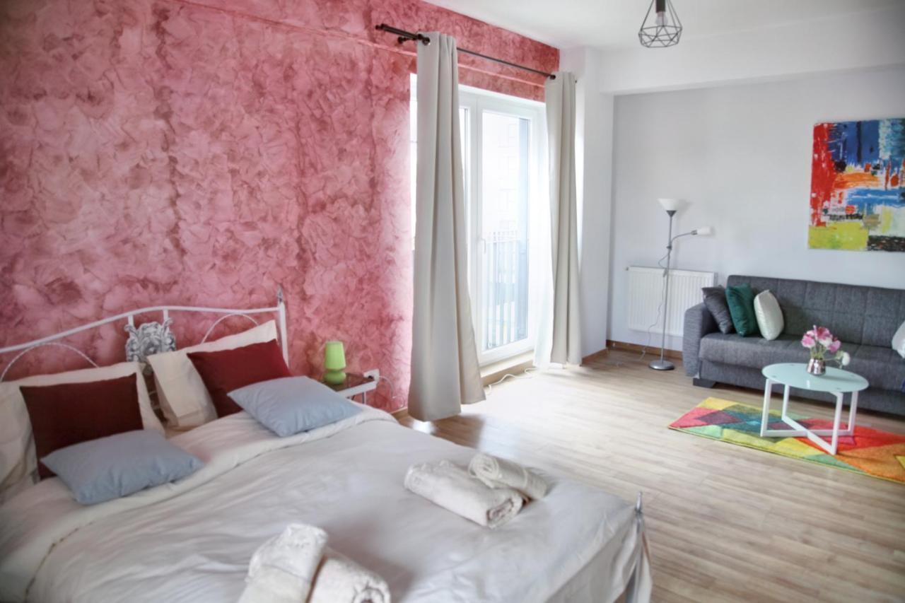 Luxury Downtown Apartment Cluj-Napoca Exterior foto
